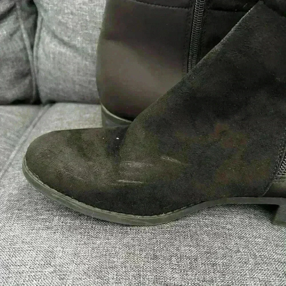 Worthington stretch boots